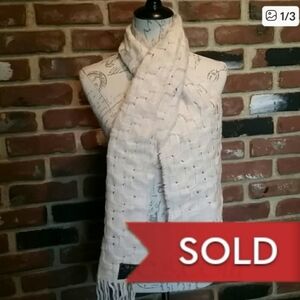 🔴🔴SOLD🔴🔴Lambswool Scarf